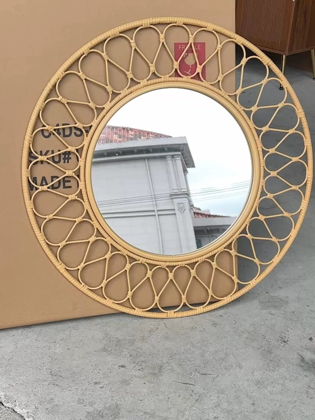 Круглое настенное зеркало из р – обзор и цена Rattan Mirror Round