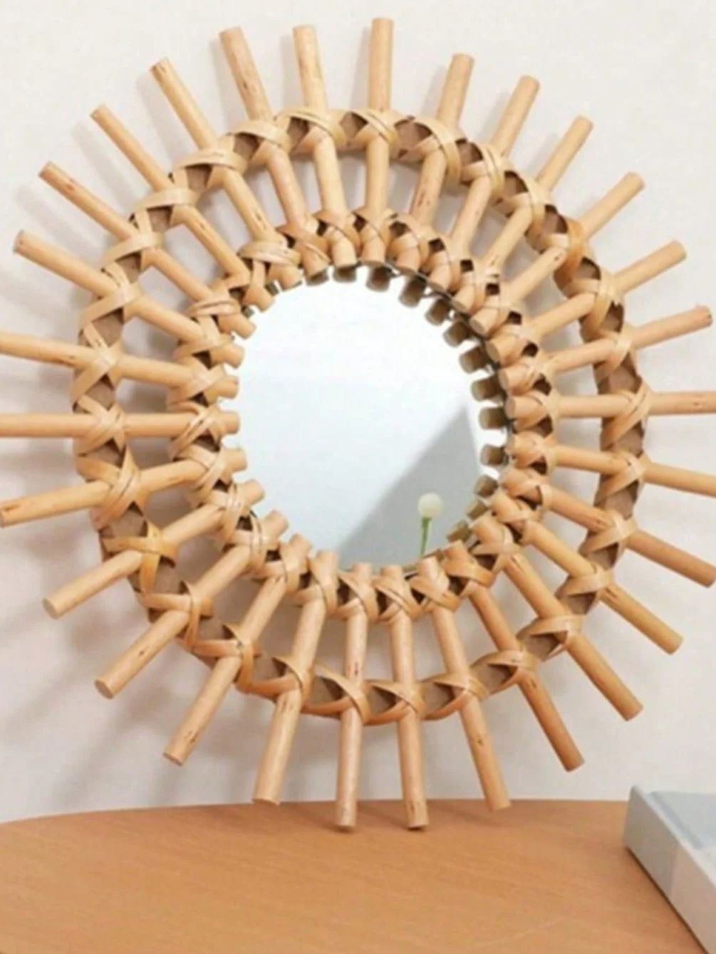 Настенное зеркало из ротанга в – обзор и цена Rattan Mirror Round